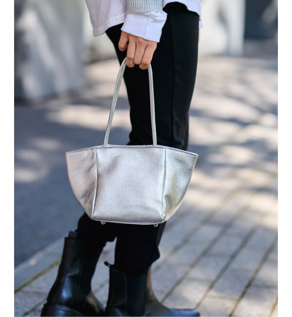 FRAMeWORK「AULENTTI /オウレンティ LONG HANDLE トート（シルバー）」|トートバッグ|