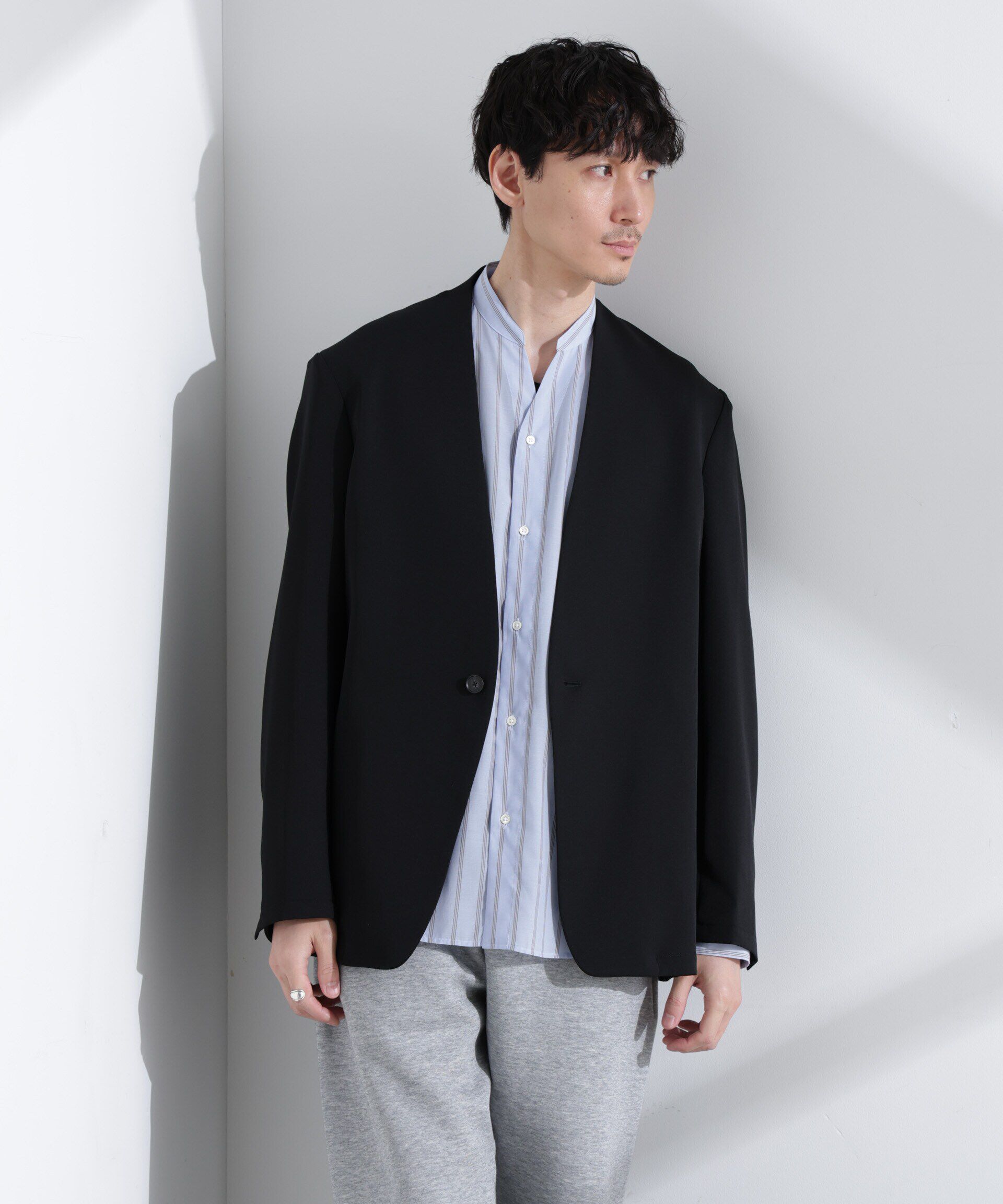 nano･universe「Epoche ノーカラージャケット」|テーラードジャケット|