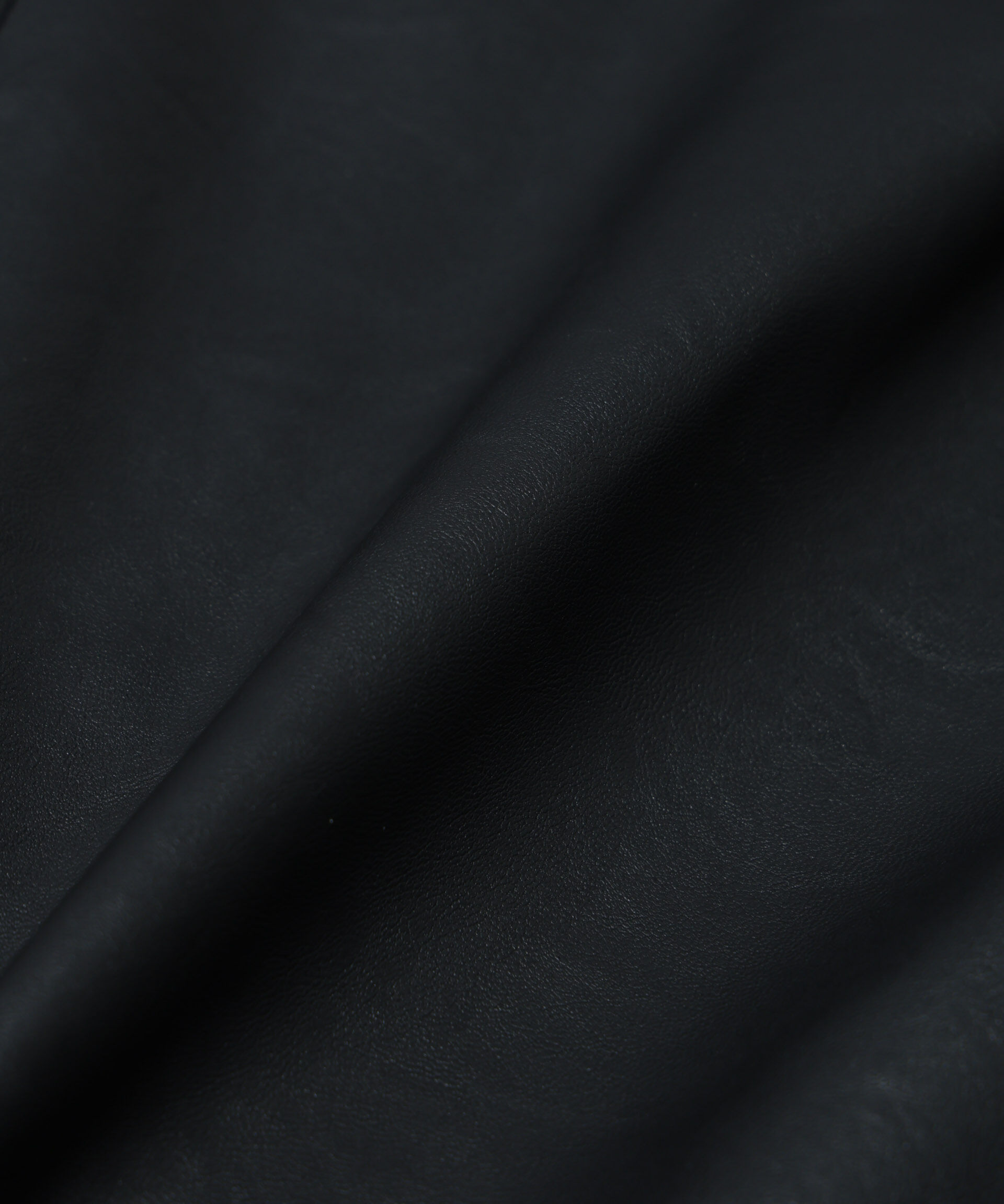 nano･universe「ヴィンテージライクフェイクレザー ダブルニーテーパードパンツ」|チノ|