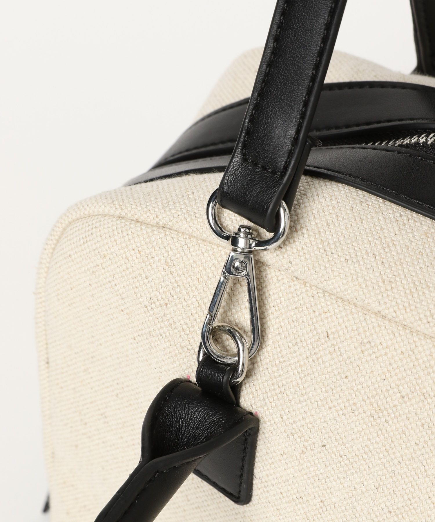 A part by 「バイカラーキャンバスボストン」|ボストンバッグ|