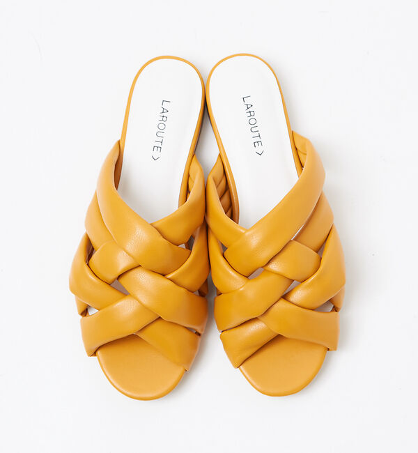 AU BANNISTER「【LAROUTE】クッションメッシュサンダル」|サンダル|