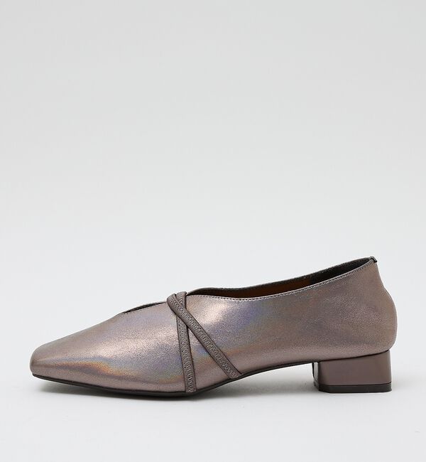 AU BANNISTER「ストラップソフトレザーフラットパンプス」|その他|