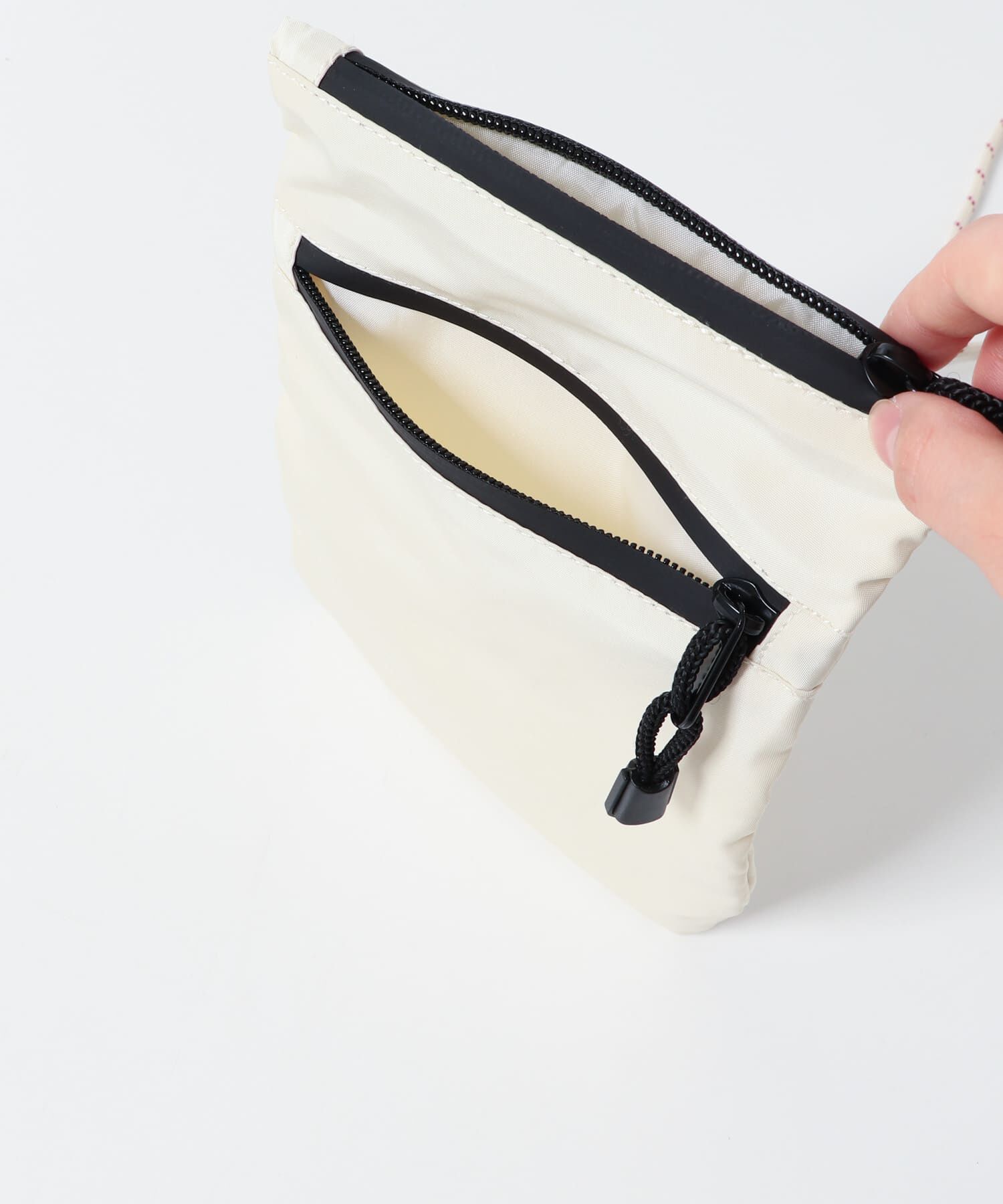 SMELLY「ジップミニサコッシュ」|ショルダー・メッセンジャー|