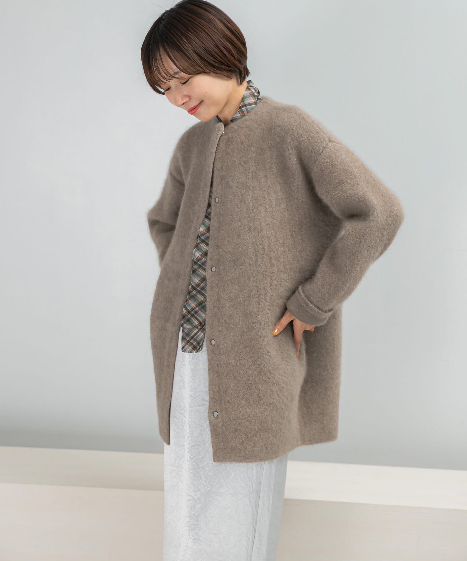 URBAN RESEARCH ROSSO「ELENDEEK　CREW-NECK RACCOON MIX WCARDIGAN」|カーディガン|ベージュ系その他