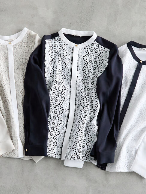 Te chichi「【WEB限定カラーあり】フロントレースブラウス」|シャツ・ブラウス|