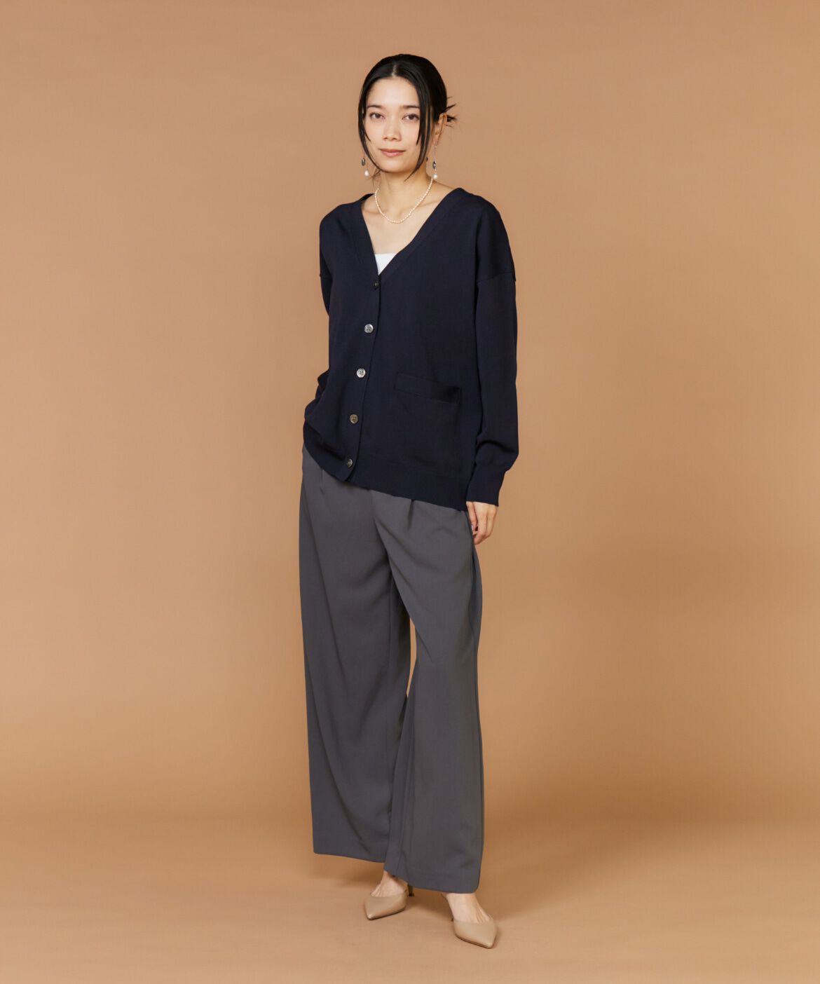 INED「Vネックカーディガン」|カーディガン|