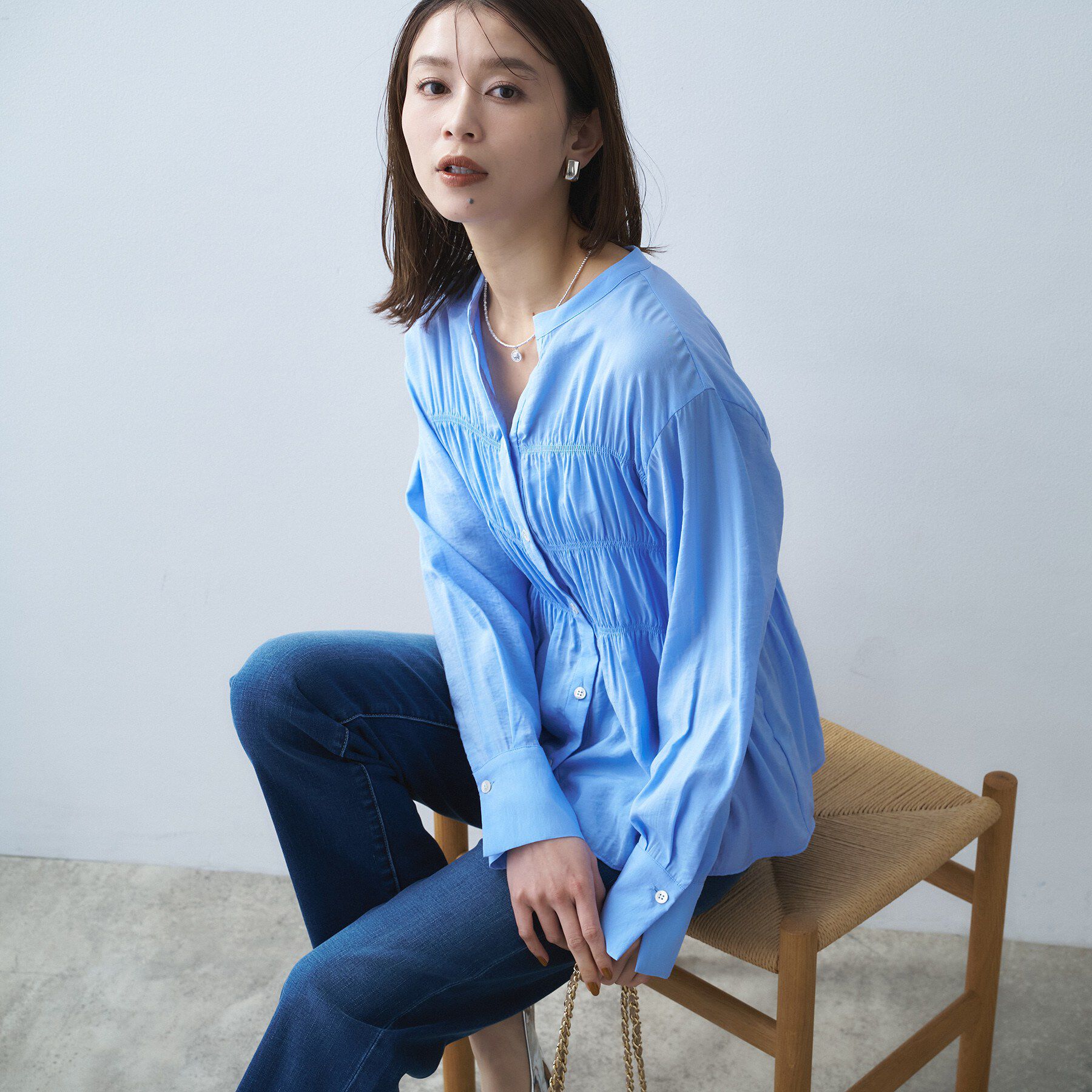 UNTITLED「リラックスシャーリングブラウス」|シャツ・ブラウス|