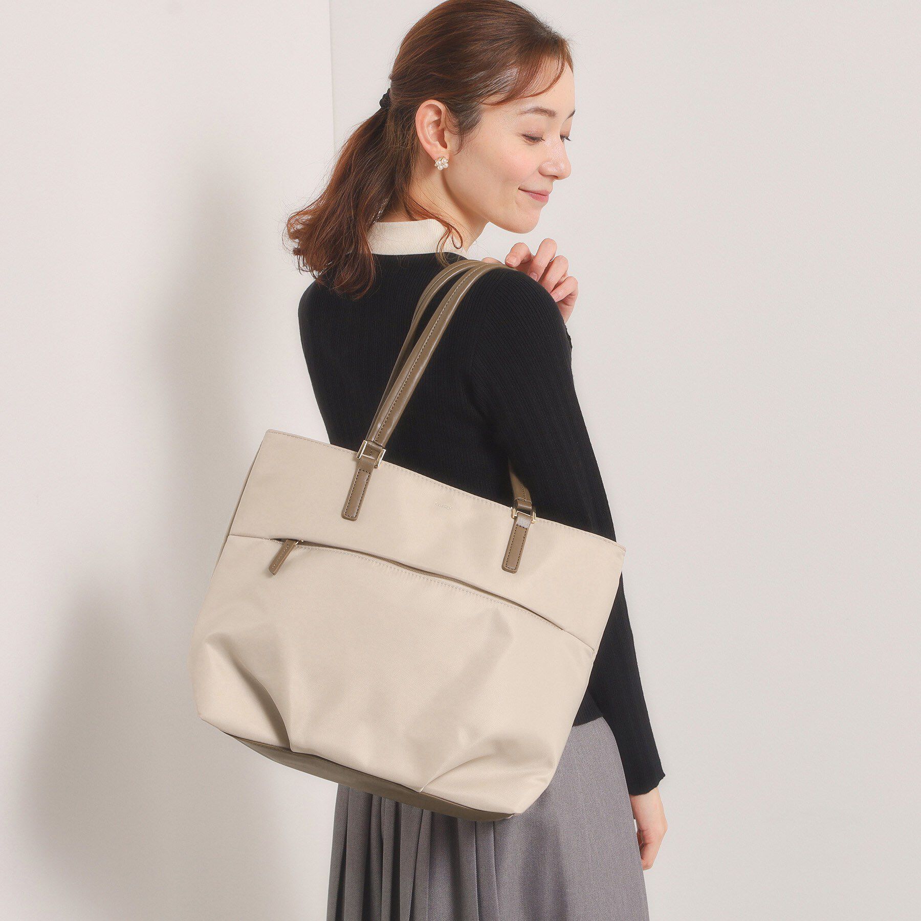 ITS&rsquo;DEMO「【収納アドバイザー監修】合皮コンビA4トート」|トートバッグ|