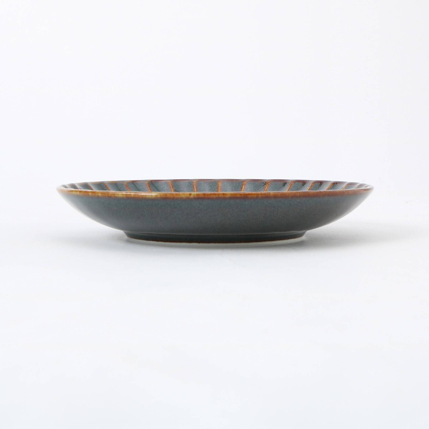 212 KITCHEN STORE「かすみ 山藍 14.5cm 丸皿」|食器・キッチングッズ|