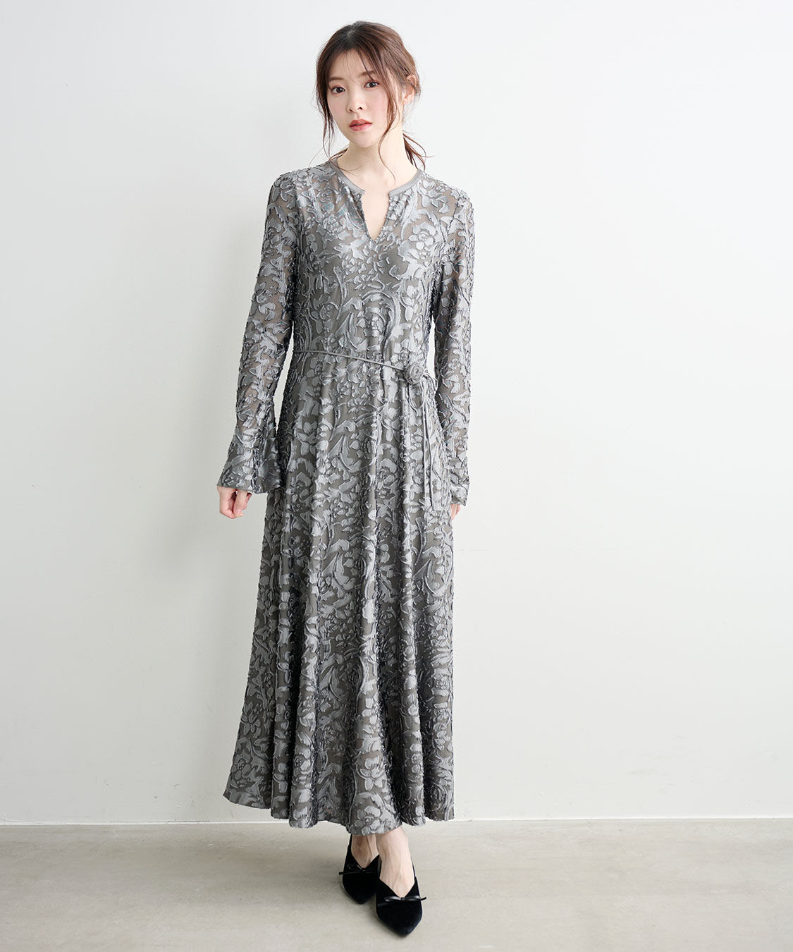 COCO DEAL「コサージュチョーカー付きオパールメッシュワンピース」|ワンピース|