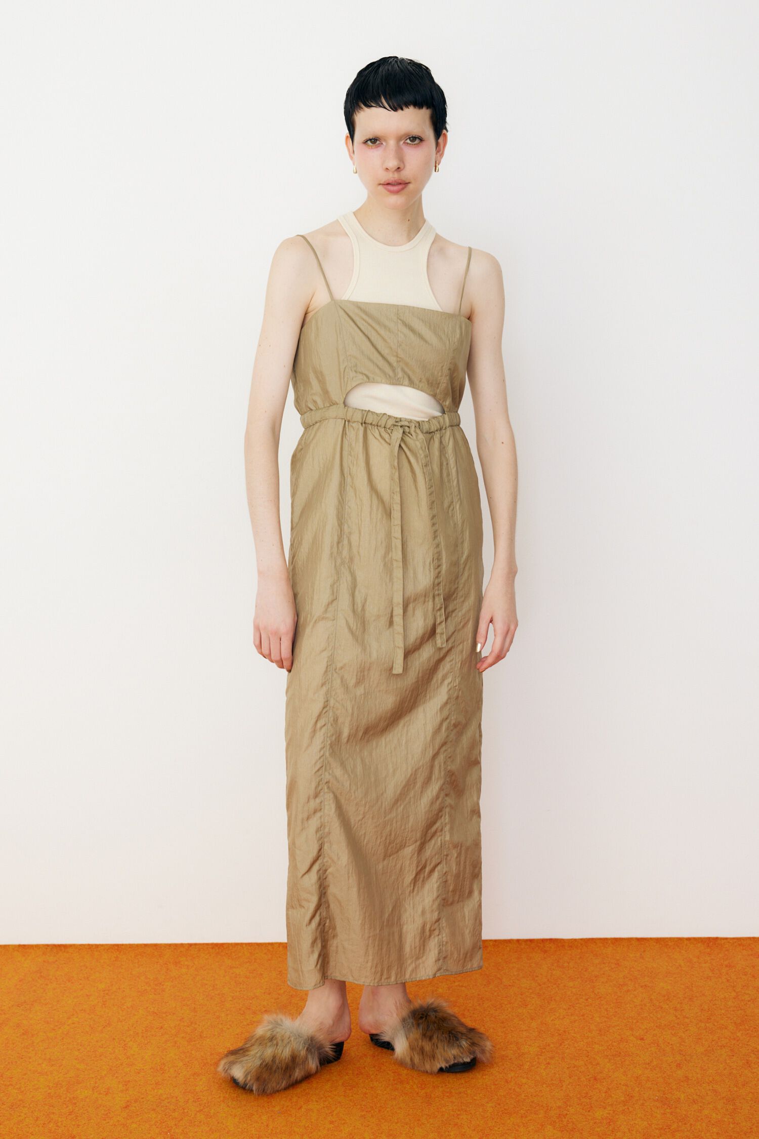 HeRIN.CYE「Jumper skirt」|ワンピース|BEG