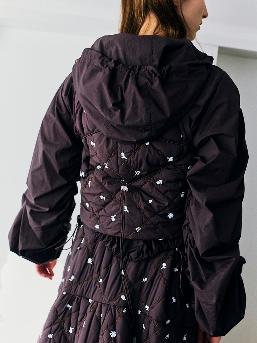 emmi atelier「撥水 ギャザーフーディーブルゾン」|ブルゾン・スタジャン|