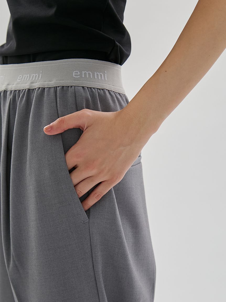 emmi atelier「emmiロゴゴムジャガードイージーパンツ」|チノ|