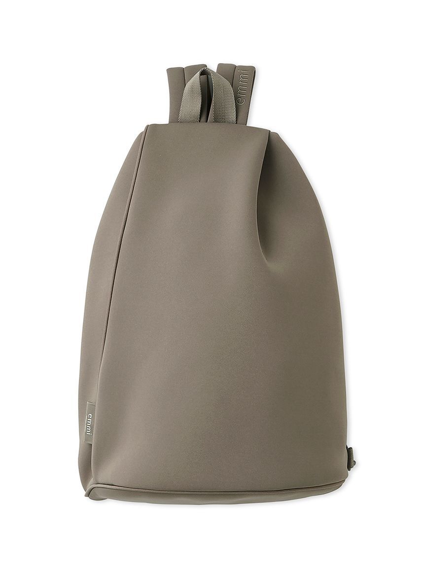 emmi atelier「ネオプレーン2wayボディバックパック」|リュック|
