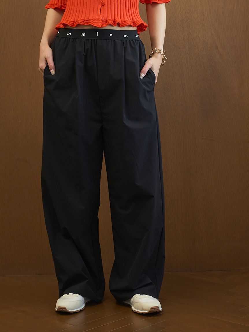 emmi atelier「【Movique】アクティブイージーパンツ/撥水/UVカット/接触冷感」|チノ|