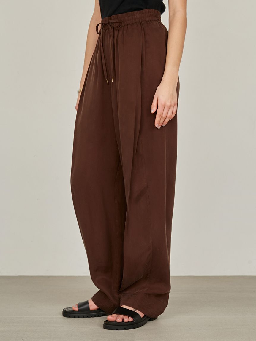 styling/「【セットアップ対応】ワイドタックドローストリングパンツ」|チノ|