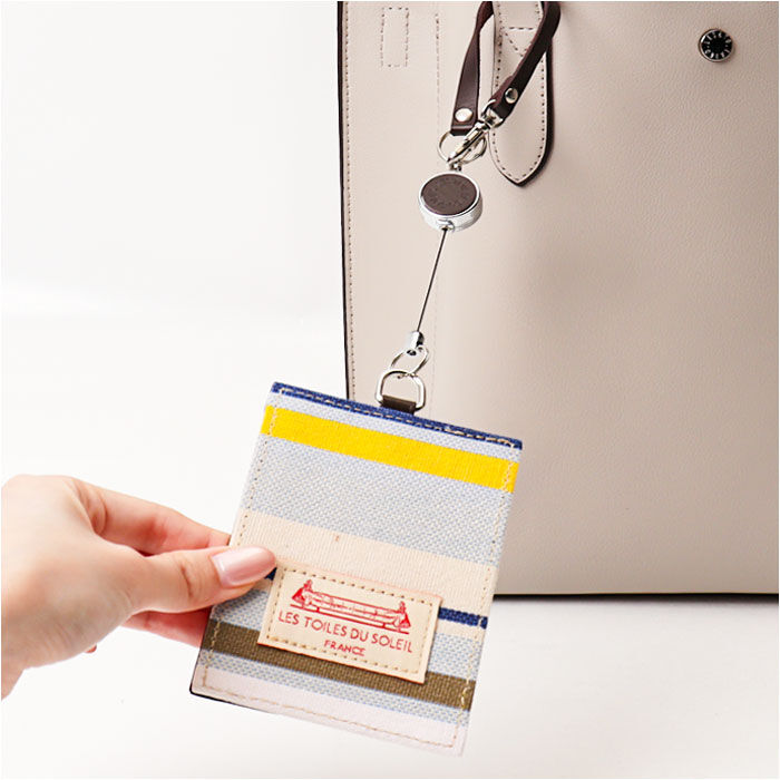 BACKYARD FAMILY「レトワールデュソレイユ パスケース 通販 LES TOILES DU SOLEIL A253」|定期入れ|