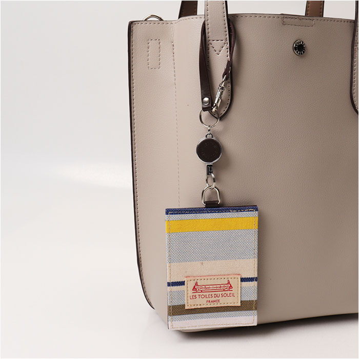 BACKYARD FAMILY「レトワールデュソレイユ パスケース 通販 LES TOILES DU SOLEIL A253」|定期入れ|