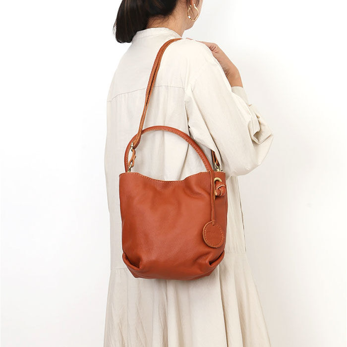 BACKYARD FAMILY「zucchero ズッケロ バッグ 49860 通販 ショルダーバッグ 斜めがけ 革 ハンドバッグ」|その他|