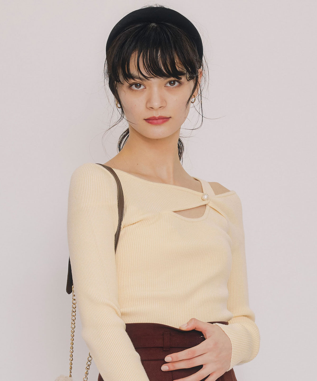 REDYAZEL「アシンメトリーレイヤードライクニットプルオーバー」|ニット・セーター|オフ