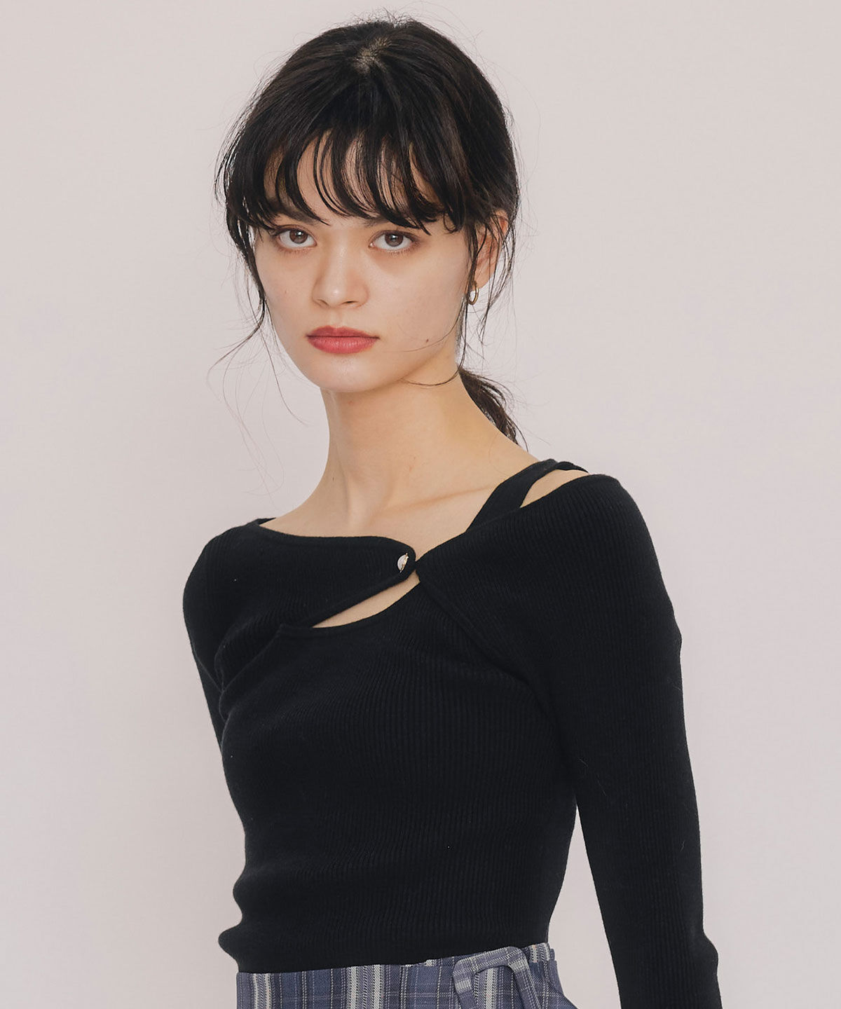 REDYAZEL「アシンメトリーレイヤードライクニットプルオーバー」|ニット・セーター|ブラック