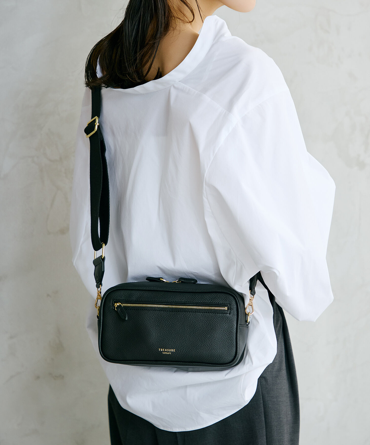 TOPKAPI TREASURE「【TREASURE TOPKAPI】シュリンクレザー スクエア 2way ショルダー バッグ」|ショルダー・メッセンジャー|ブラック