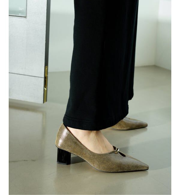 GRISE「GRISE5cmレザーカットアウトパンプス」|パンプス|ベージュ A