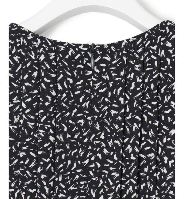 23区「【接触冷感/吸水速乾/洗える】ペインティングプリント ワンピース」|ワンピース|