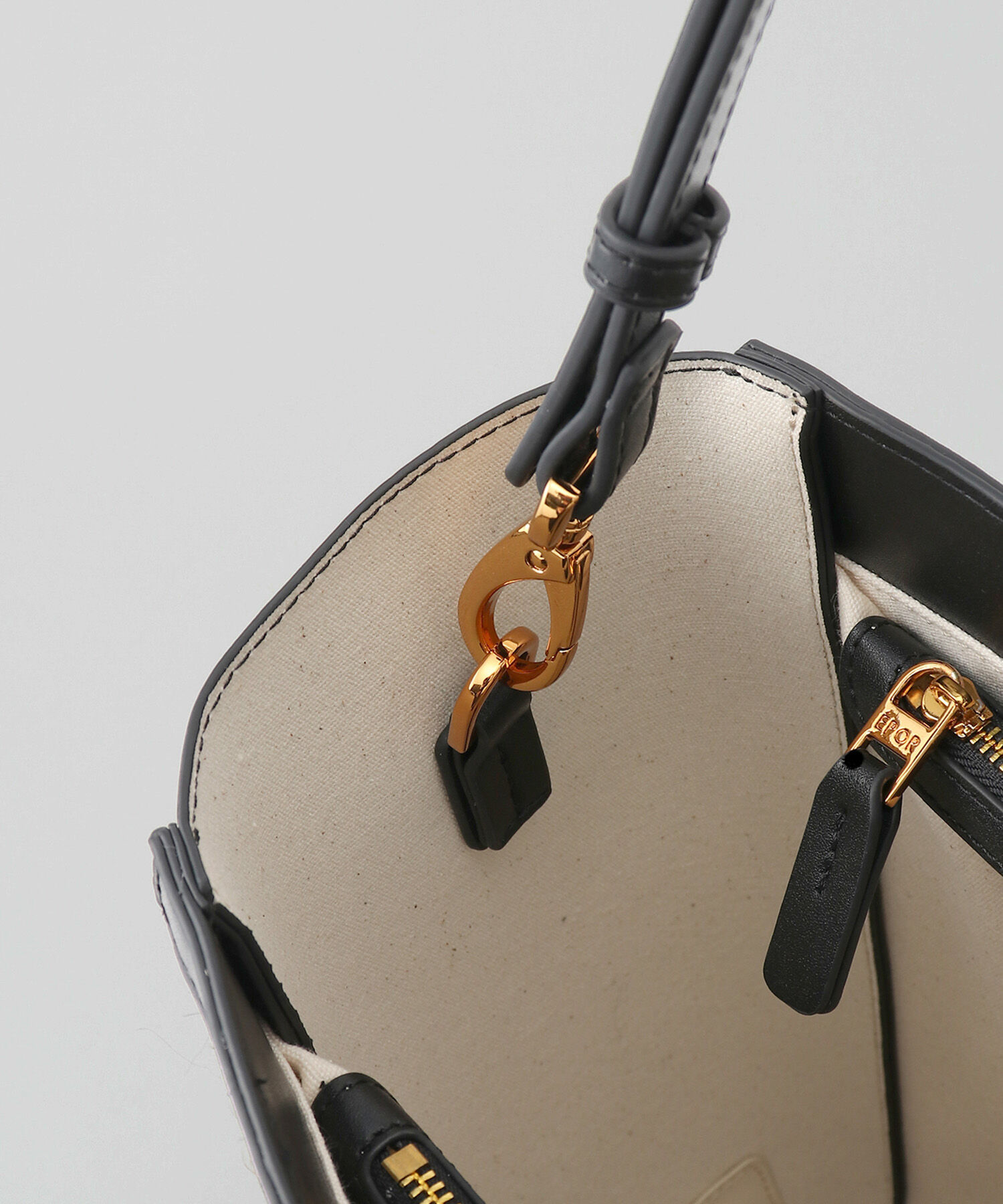 E'POR「【E'POR】 I BAG Medium（キャンバスコンビ縦型トートバッグ）」|ハンドバッグ|