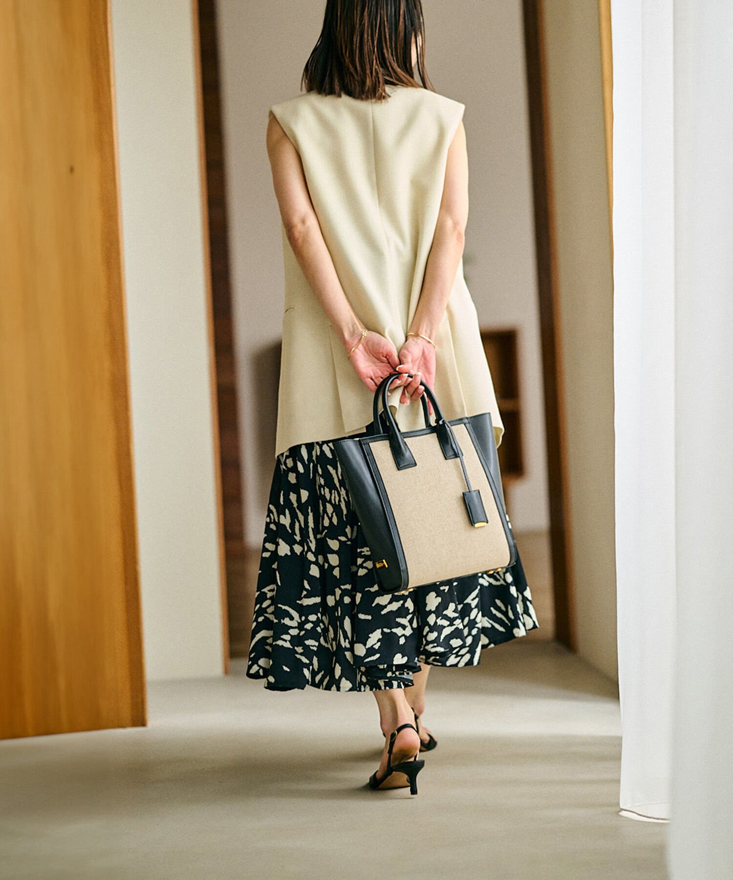 E'POR「【E'POR】 I BAG Medium（キャンバスコンビ縦型トートバッグ）」|ハンドバッグ|