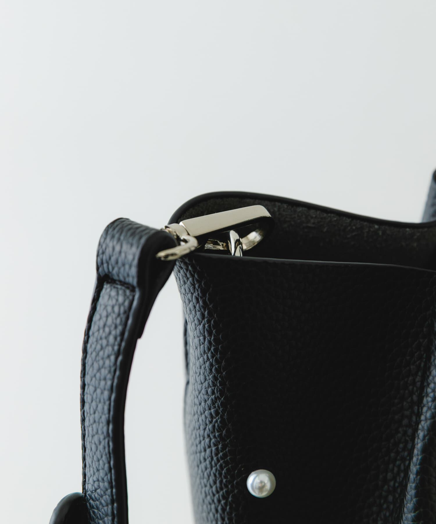 RODE SKO「インバッグ付パールバッグ」|ハンドバッグ|