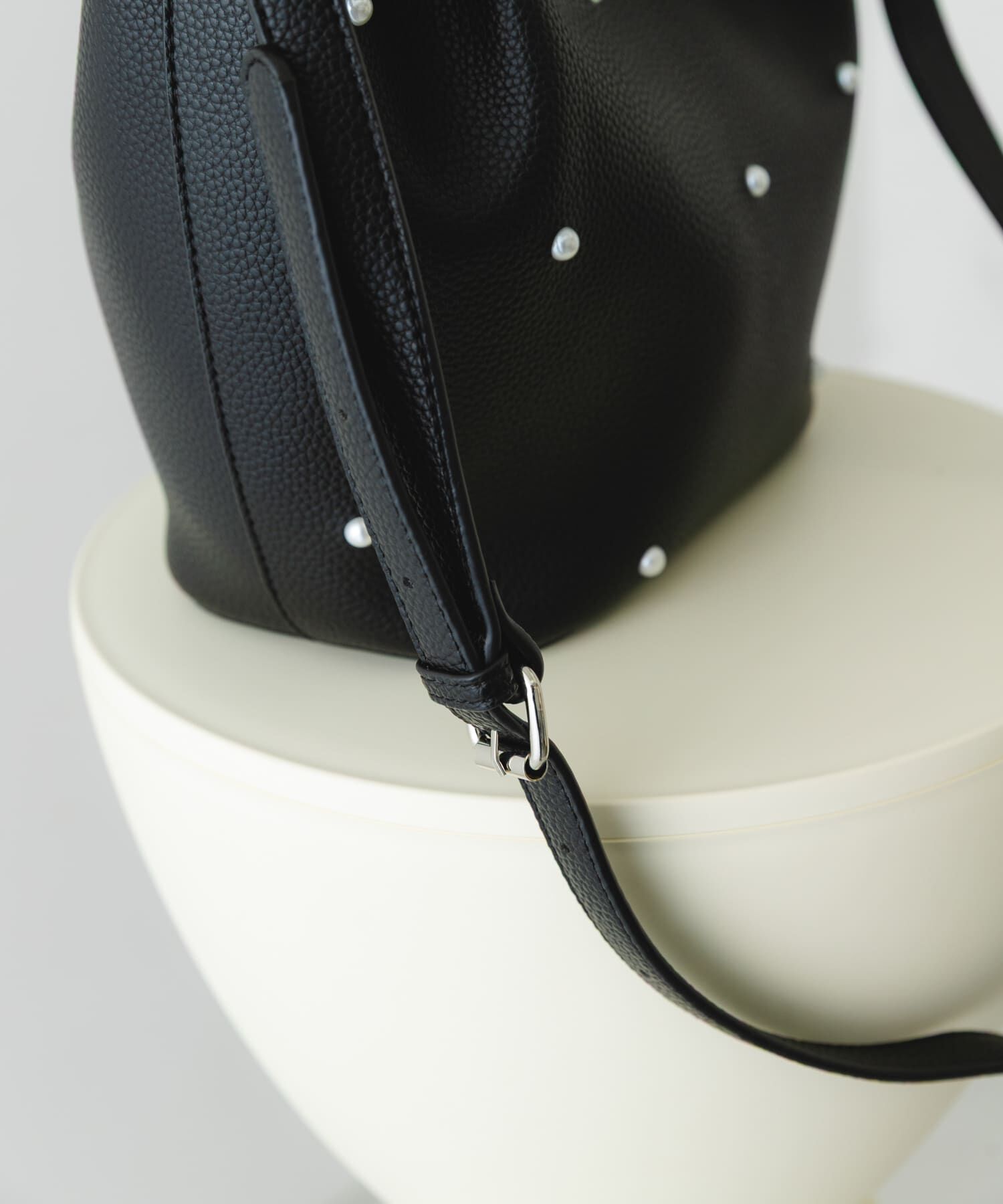 RODE SKO「インバッグ付パールバッグ」|ハンドバッグ|