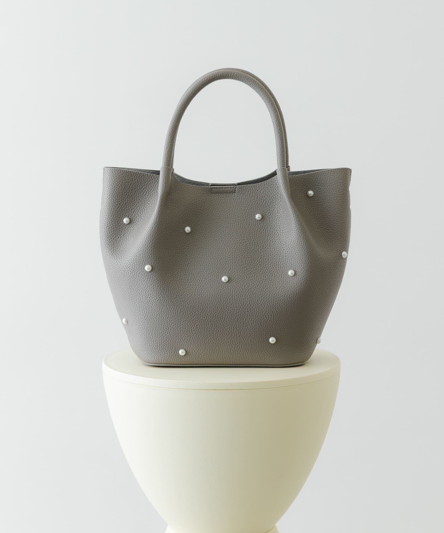 RODE SKO「インバッグ付パールバッグ」|ハンドバッグ|グレー