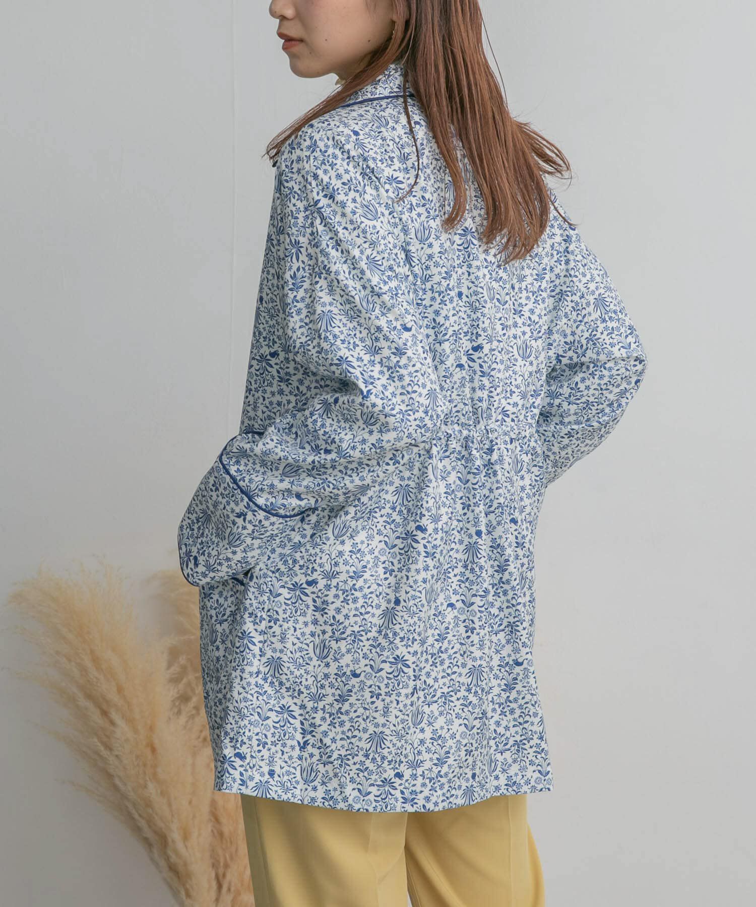  「ドロストプリントガウン」|ノーカラーコート|