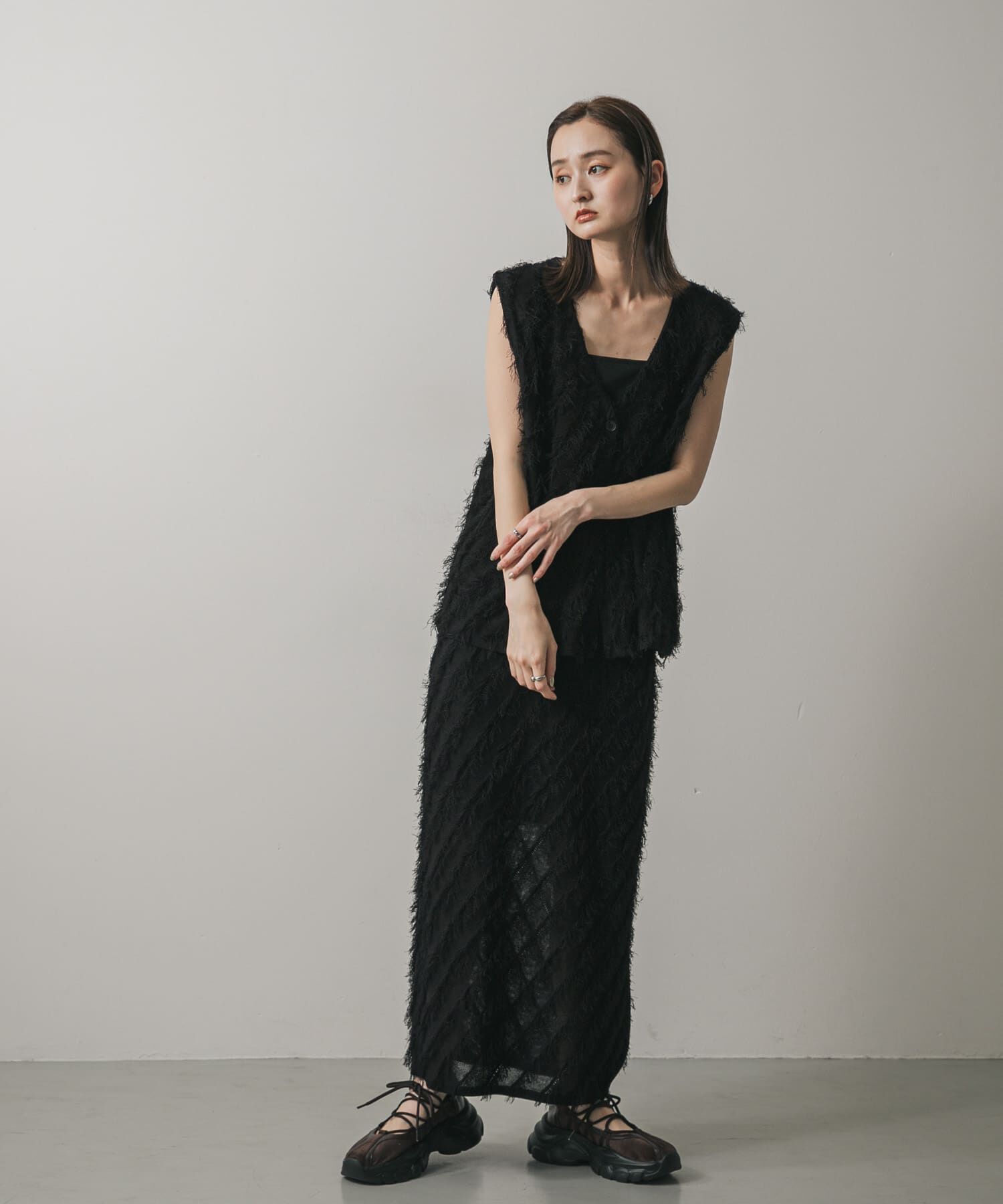 SENSE OF PLACE by URBAN RESEARCH「フリンジニットスカート」|スカート|