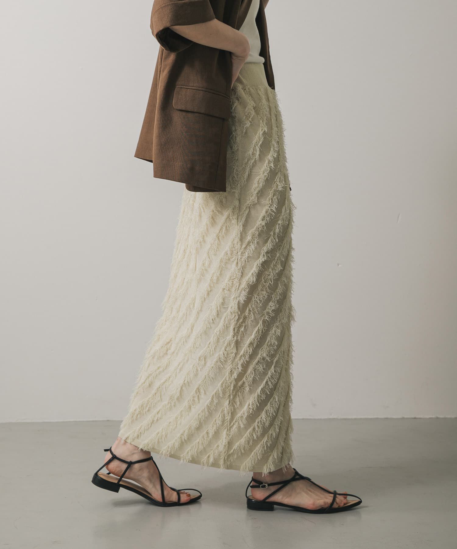SENSE OF PLACE by URBAN RESEARCH「フリンジニットスカート」|スカート|