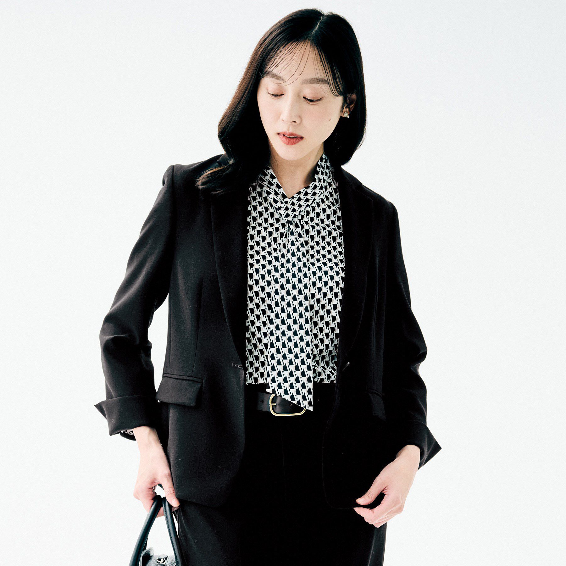 UNTITLED「【洗える／ストレッチ性／軽い】テーラードジャケット」|テーラードジャケット|