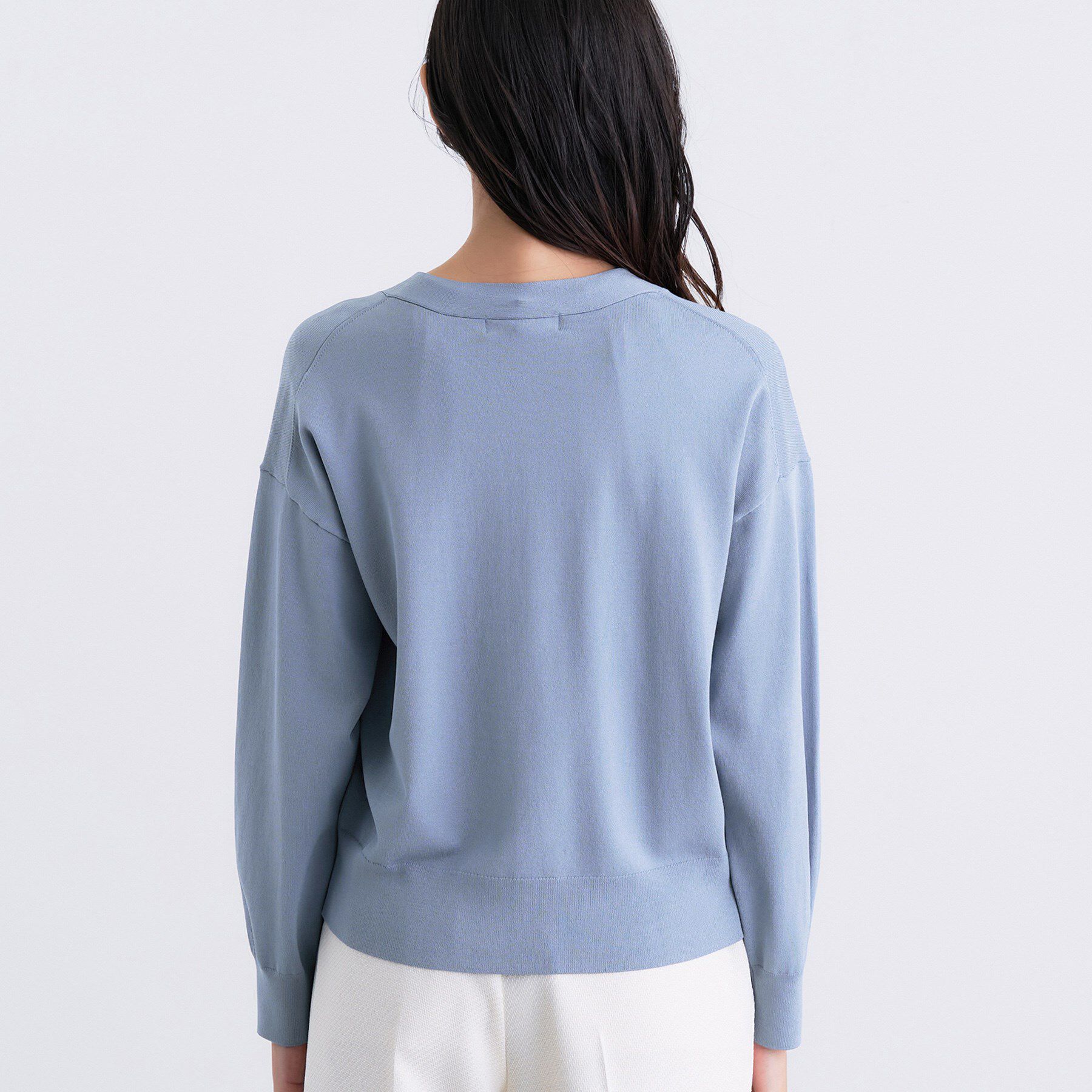 INDIVI「Vネック ストレッチカーディガン」|カーディガン|