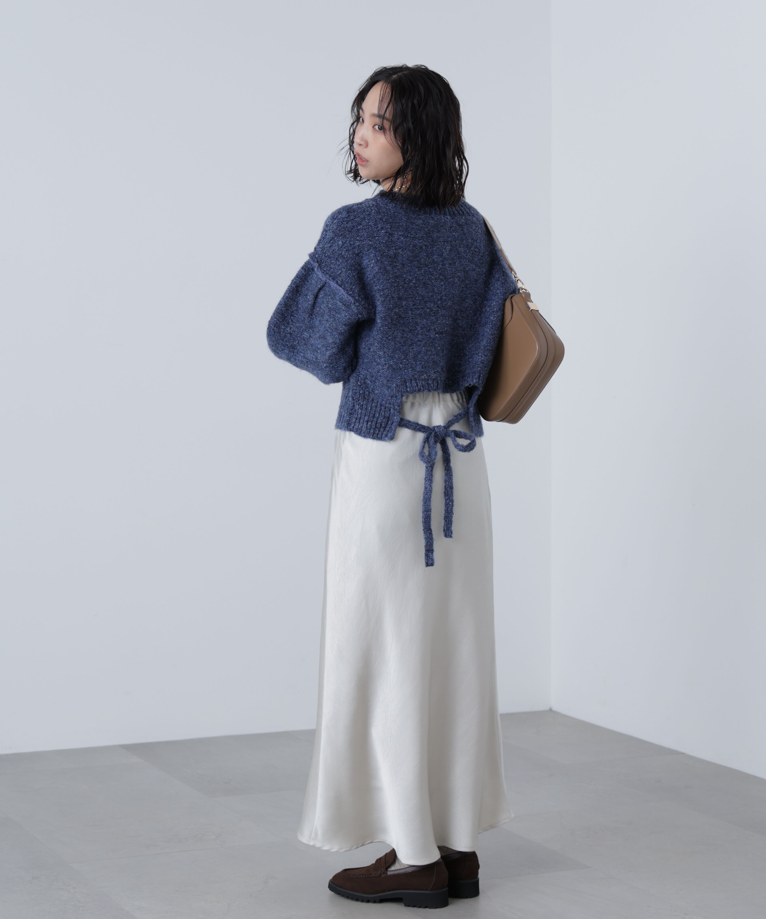  「バックリボンショート丈ニット」|ニット・セーター|