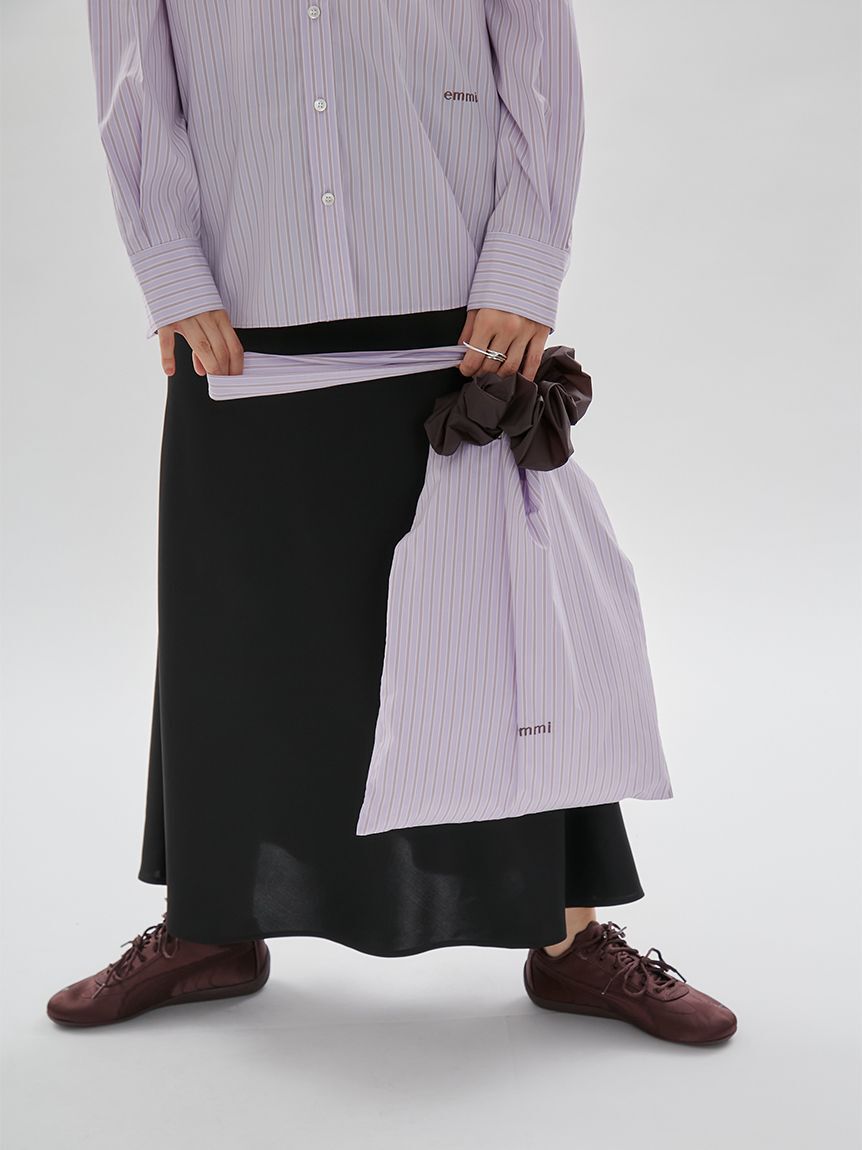 emmi atelier「【ONLINE限定カラーあり】シュシュ付きemmiロゴトートバッグ」|トートバッグ|