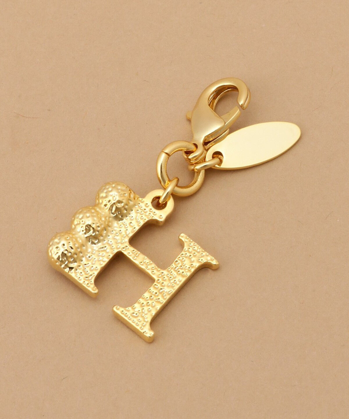 Samantha Thavasa「ビジューイニシャル ファスナーチャーム H」|チャーム・キーホルダー|