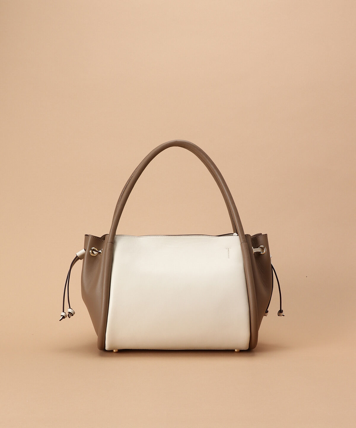 Samantha Thavasa「バイカラーサイド巾着 ハンドバッグ」|ハンドバッグ|