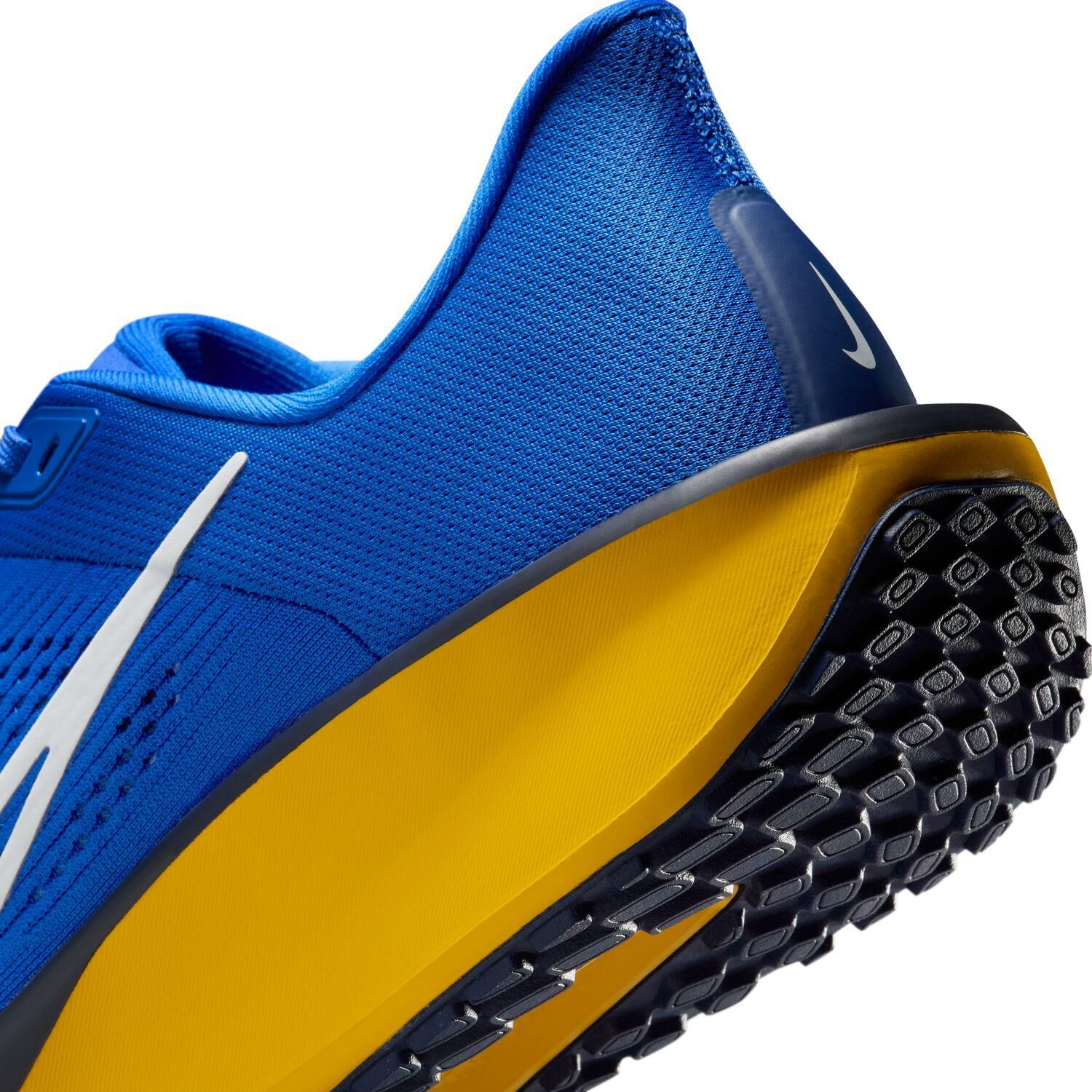 NIKE「【NIKE】QUEST 6」|スニーカー|