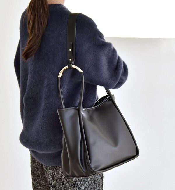 quaranciel「quaranciel: A4 メタルハンドル 2way スクエア トートバッグ」|トートバッグ|