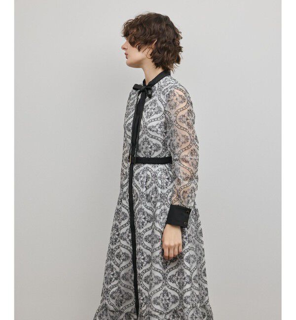 GRACE CONTINENTAL「オーナメント刺繍フレアワンピース」|ワンピース|