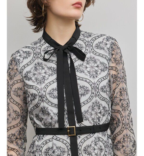 GRACE CONTINENTAL「オーナメント刺繍フレアワンピース」|ワンピース|