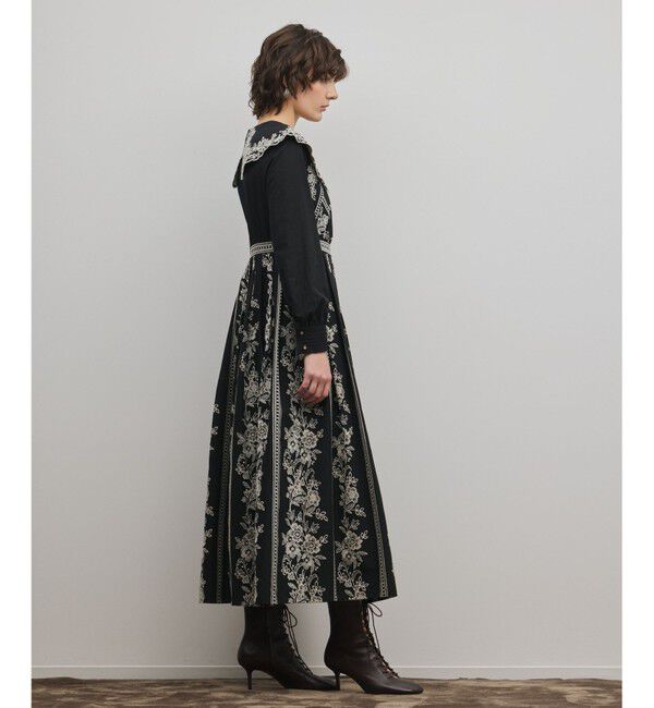 GRACE CONTINENTAL「パターン刺繍ワンピース」|ワンピース|