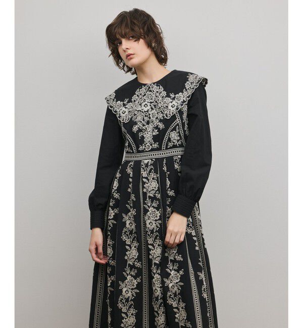 GRACE CONTINENTAL「パターン刺繍ワンピース」|ワンピース|