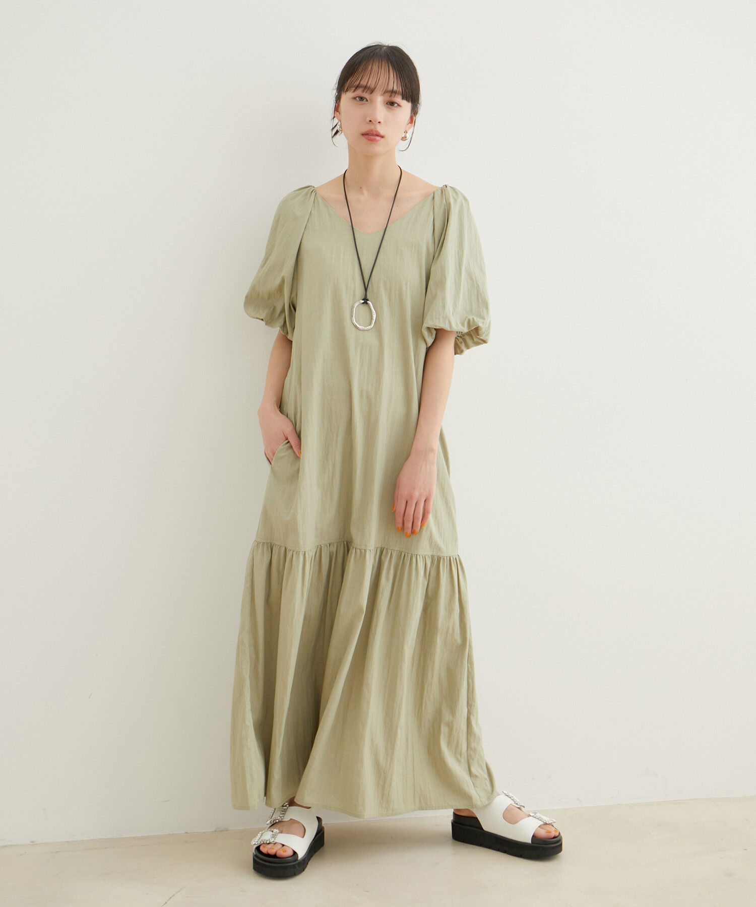 VIS「袖ボリューム裾ギャザーワンピース」|ワンピース|