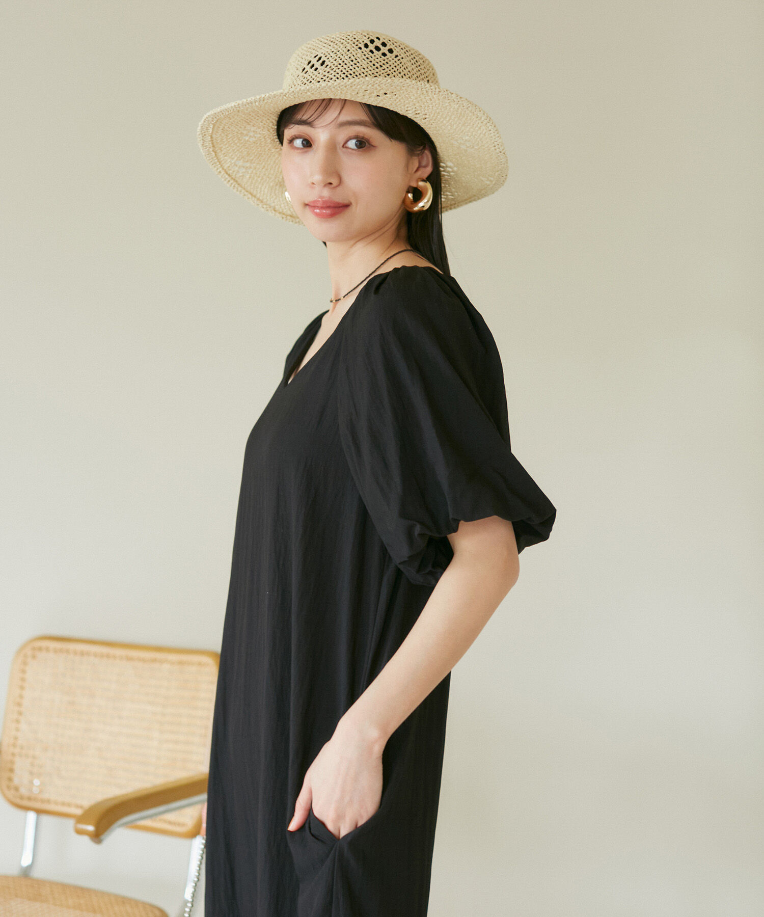 VIS「袖ボリューム裾ギャザーワンピース」|ワンピース|